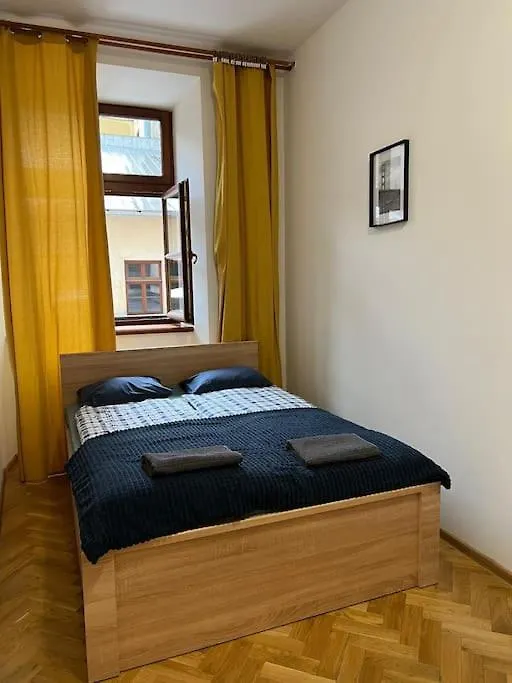 Ferienwohnung Heart Of Old Town / Florianska 19 Krakau